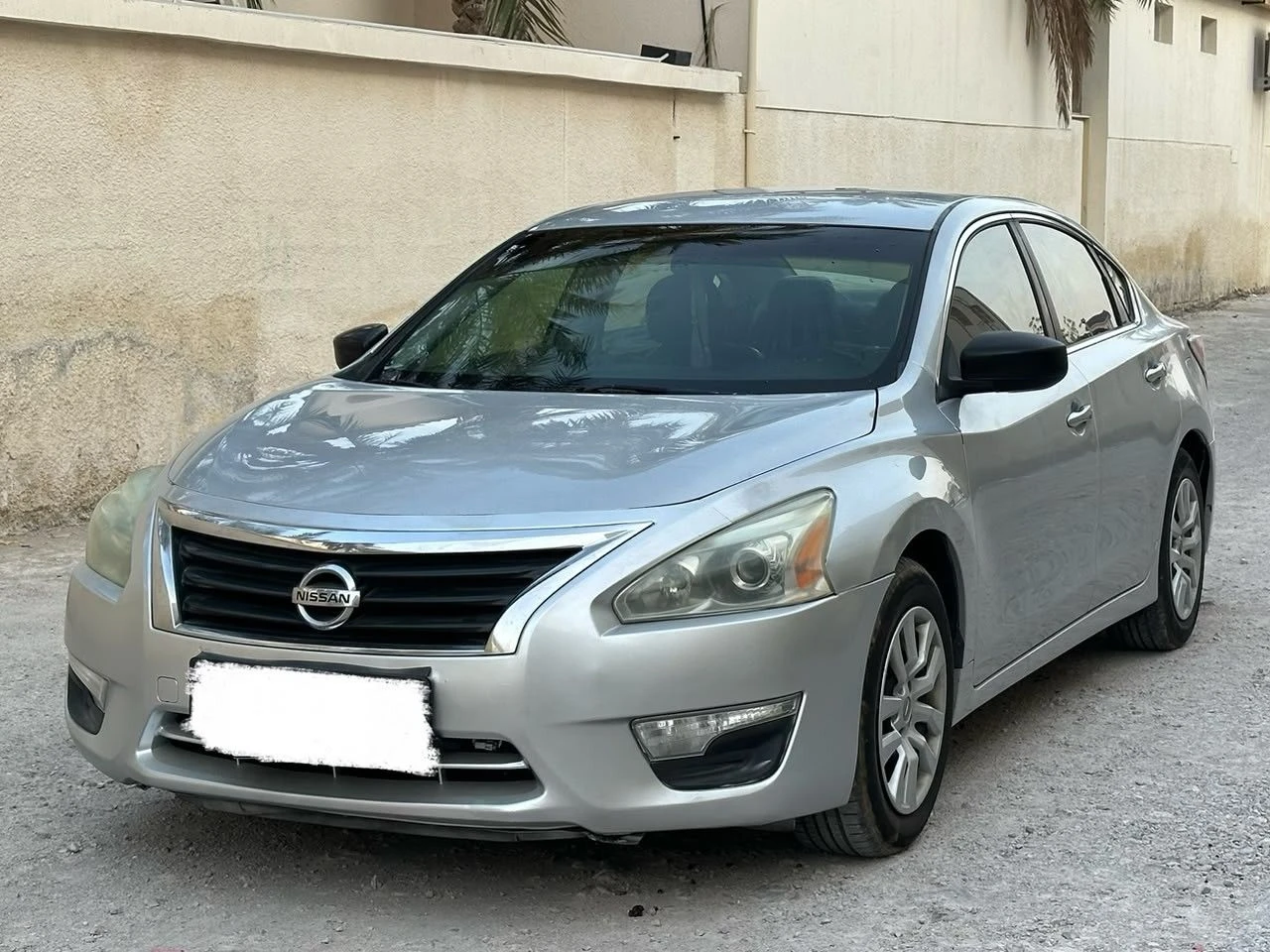 التيما S موديل 2013 ( خليجي GCC )ماشي 258 الف كيلو بدون اعطال 1N4AL3A98DC192532
مطلوب 14000 وقابل للتفاوض
0568474641