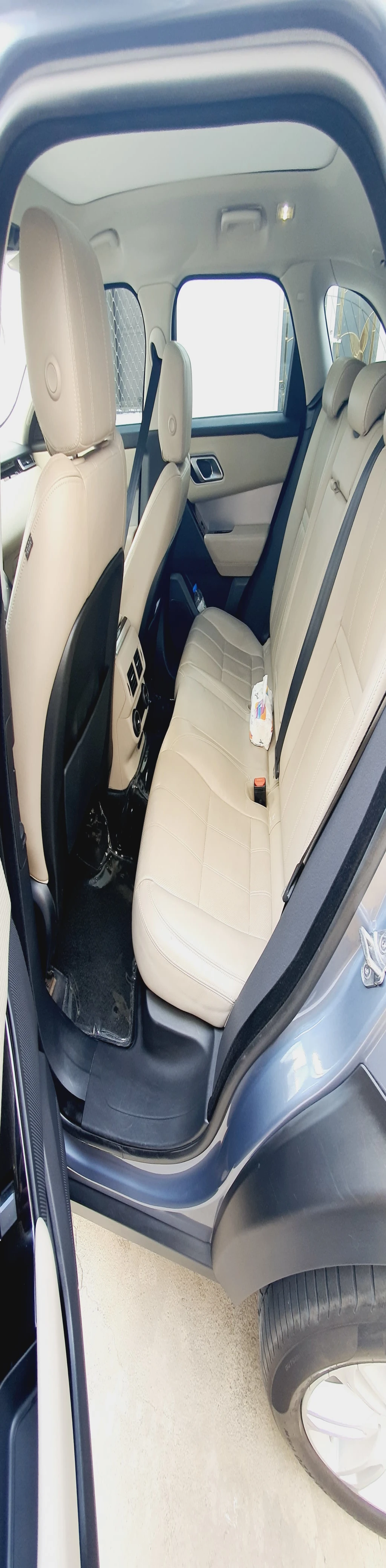 Range Rover Velar P250 - Image 7