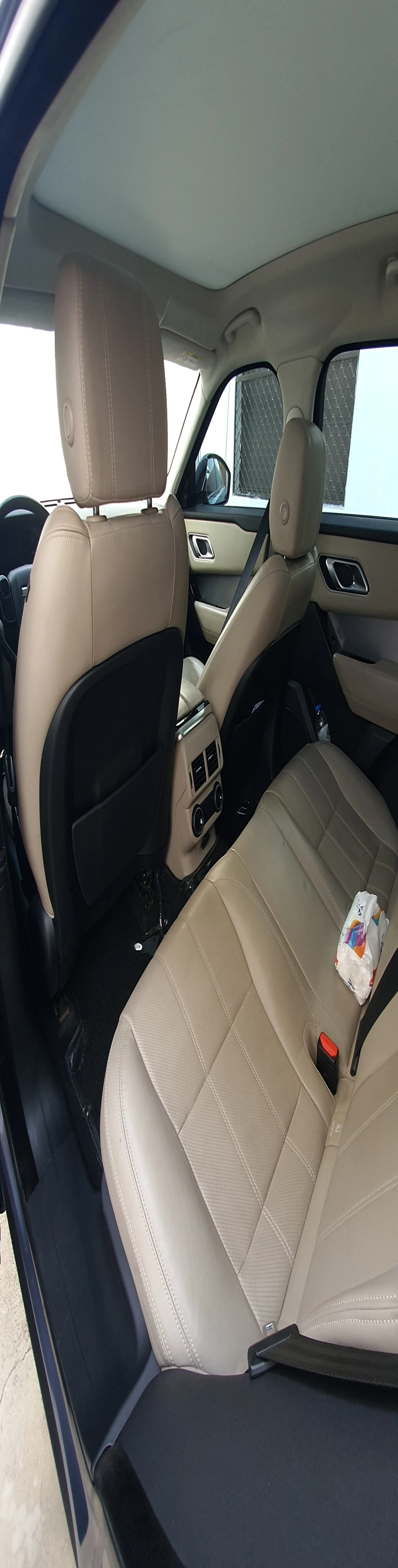 Range Rover Velar P250 - Image 15