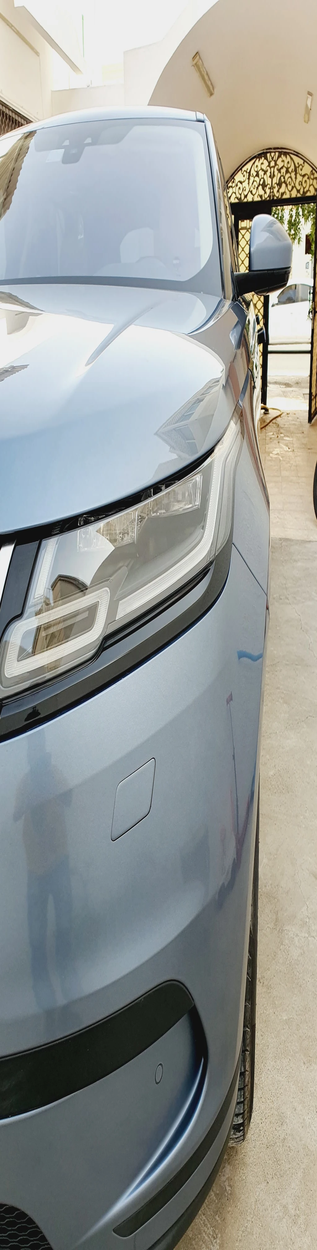 Range Rover Velar P250 - Image 2