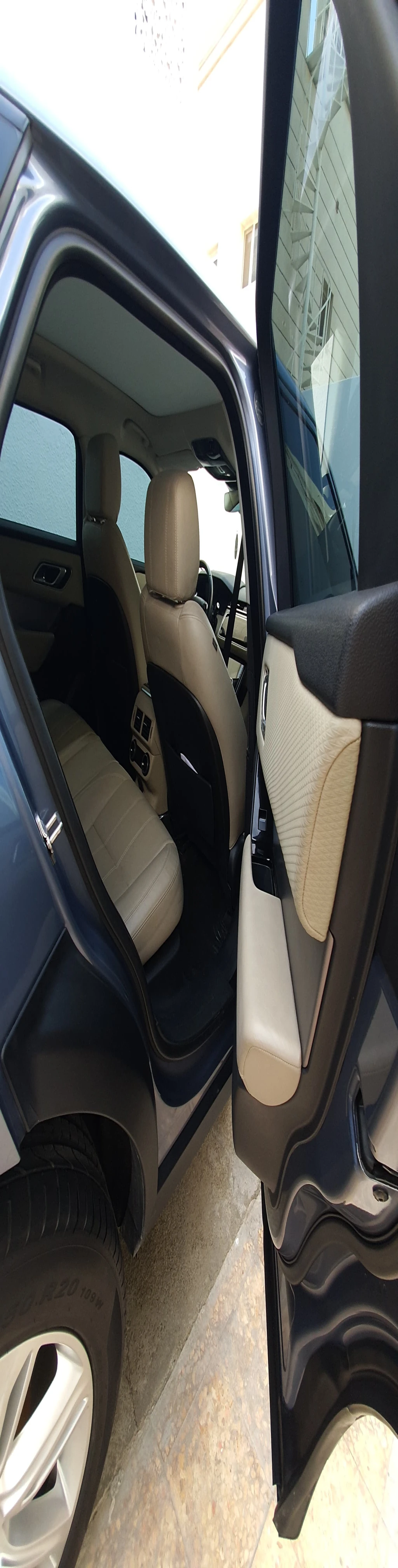 Range Rover Velar P250 - Image 17