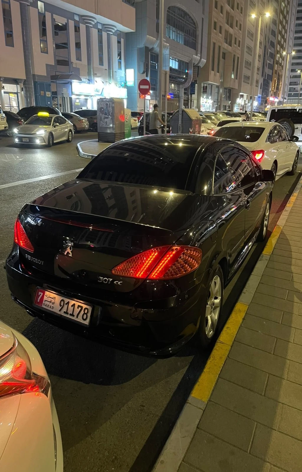 Peugeot 307cc with 8 months registration - Image 2