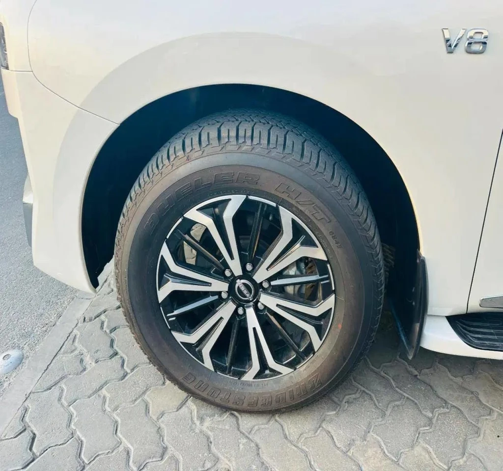 Nissan Patrol 2022 - Image 10