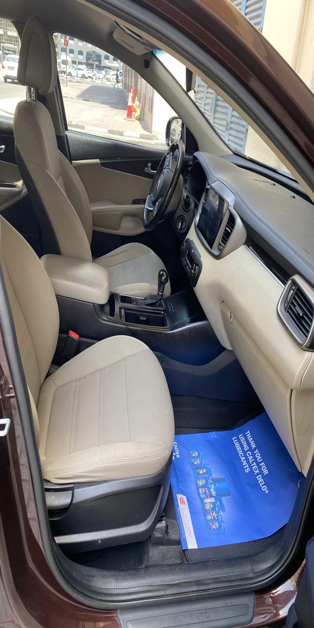 Kia sorento LX GCC First owner car, lady driven - Image 8