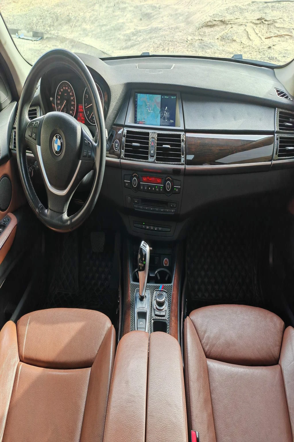 BMW X5 GCC V6 PERFECT CONDITION 2013 - Image 6