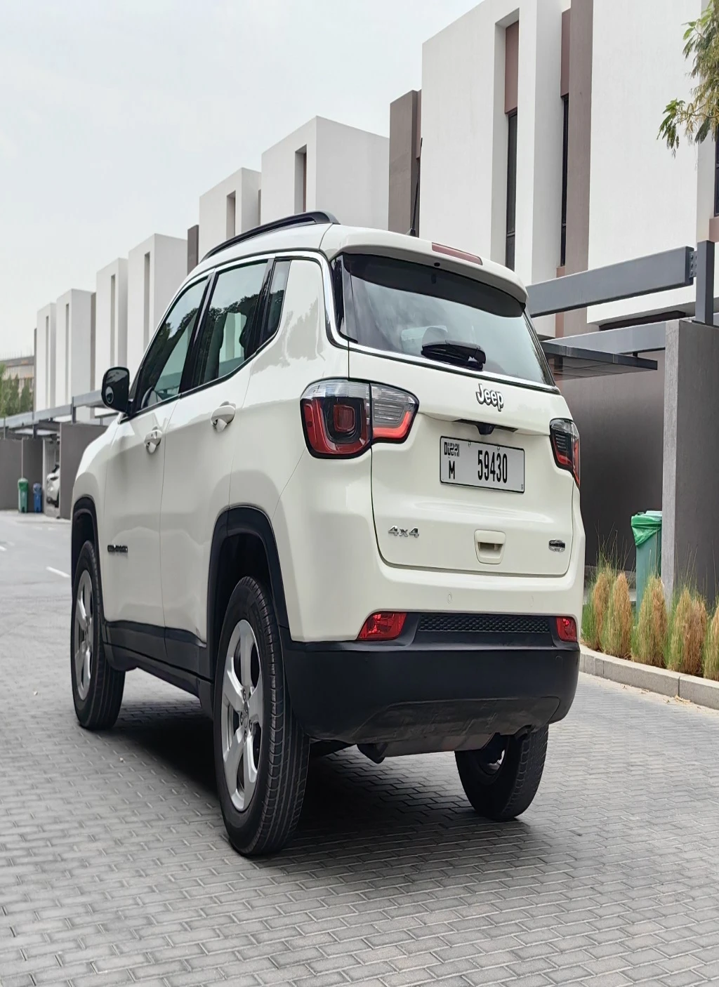 2020 JEEP COMPASS GCC 4X4 54K KM - Image 3