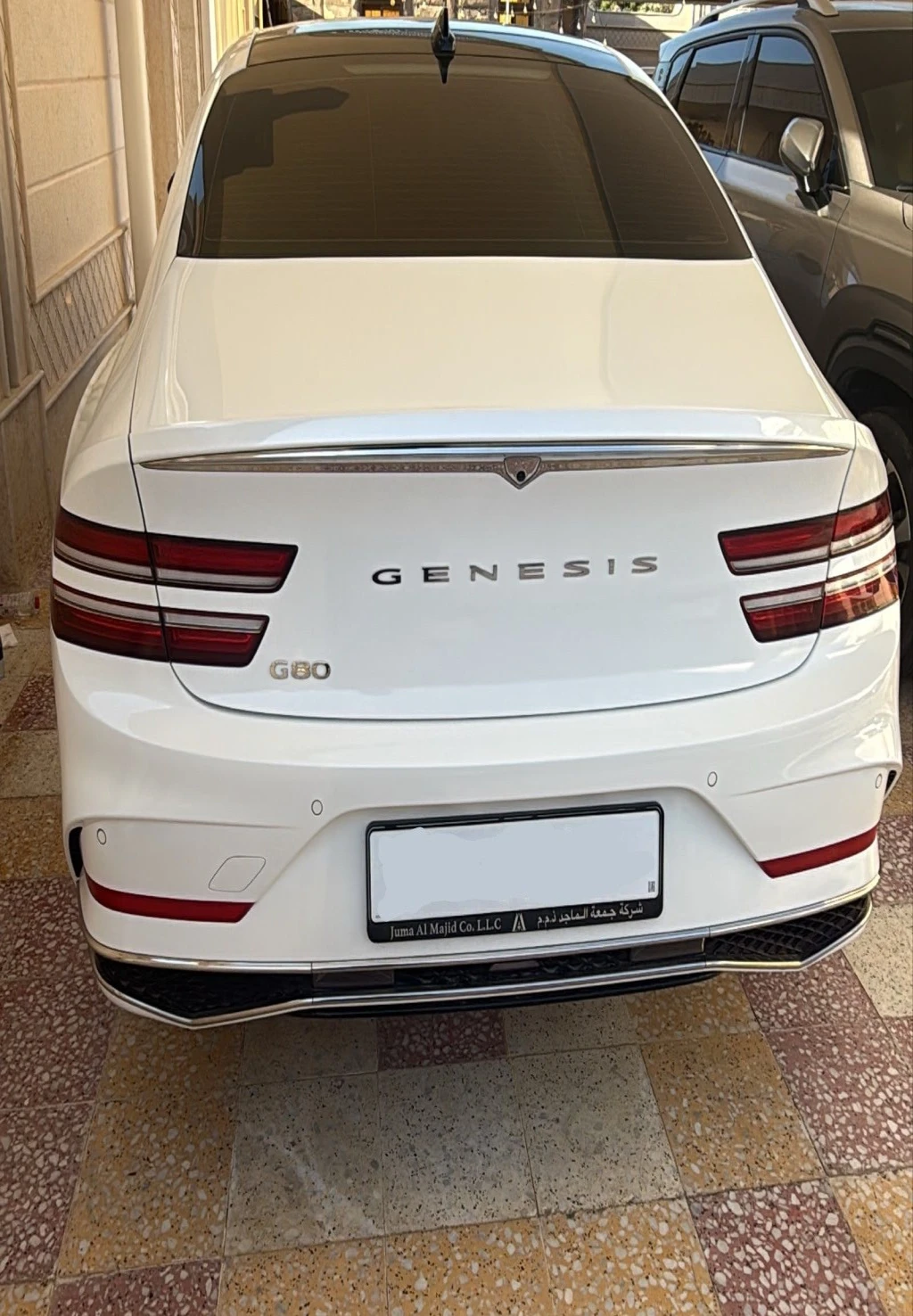 للبيع جنسس G80 موديل 2025 خليجي 4 سلندر توربو مالك اول - Image 2
