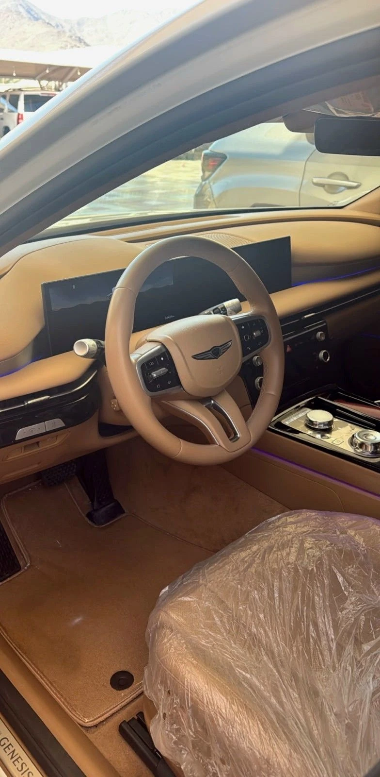 للبيع جنسس G80 موديل 2025 خليجي 4 سلندر توربو مالك اول - Image 5