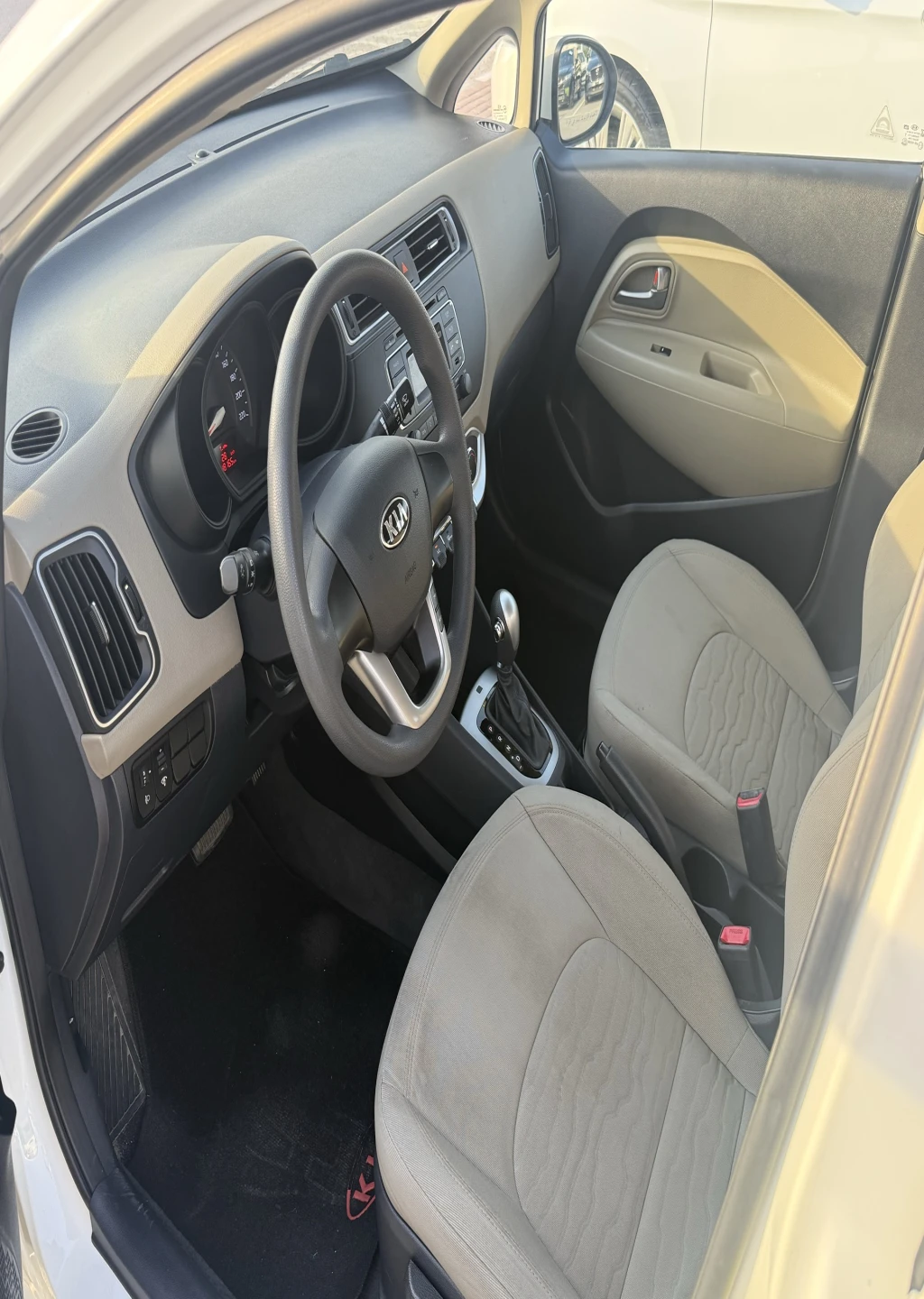 Kia rio 2006 - Image 10