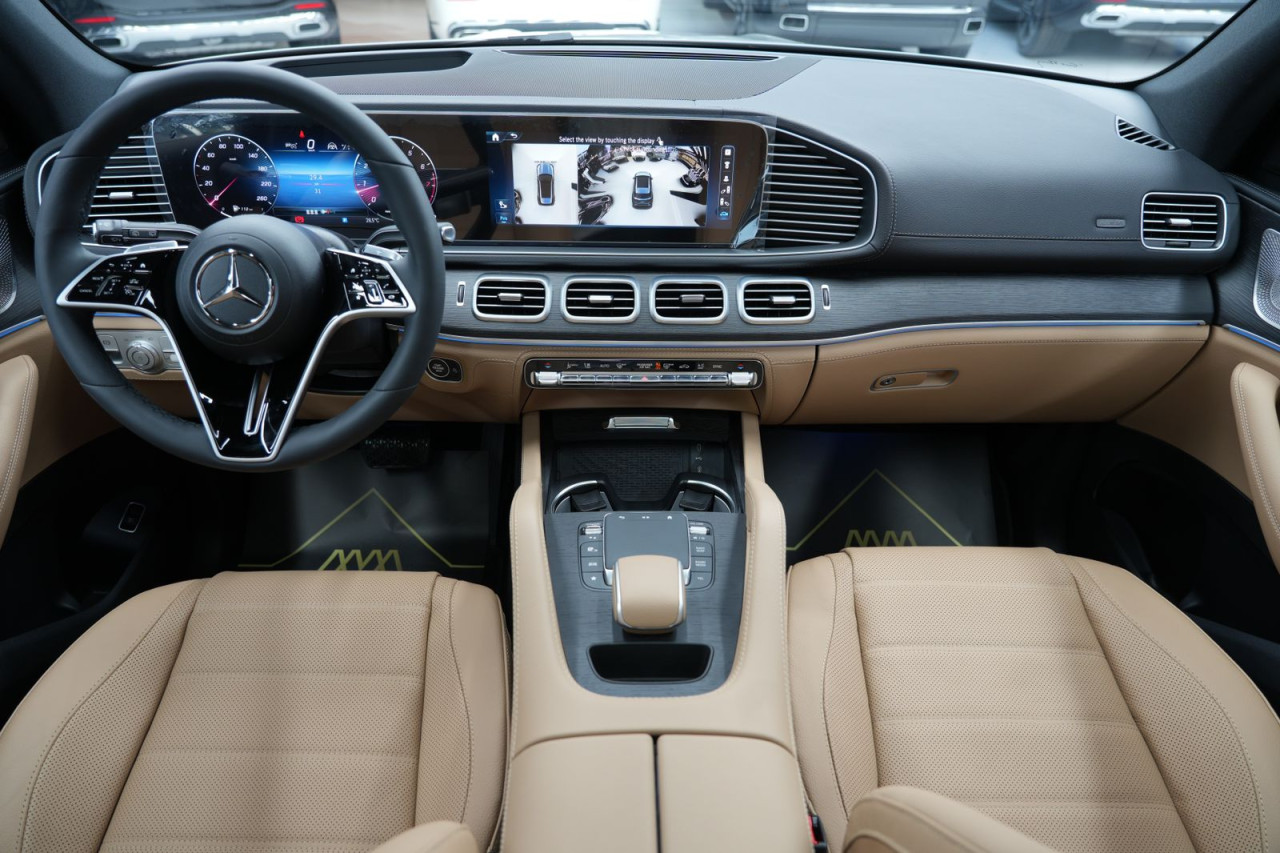 Mercedes Benz GLE SUV - Image 5