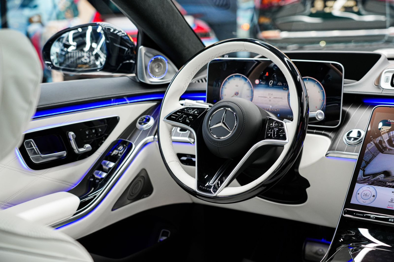 Maybach MAYBACH - Image 9