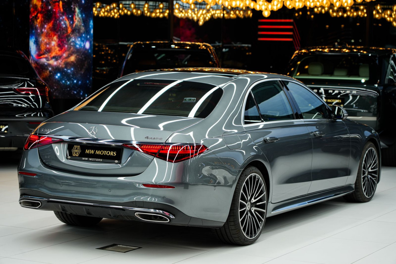 Mercedes Benz S-Class - Image 4
