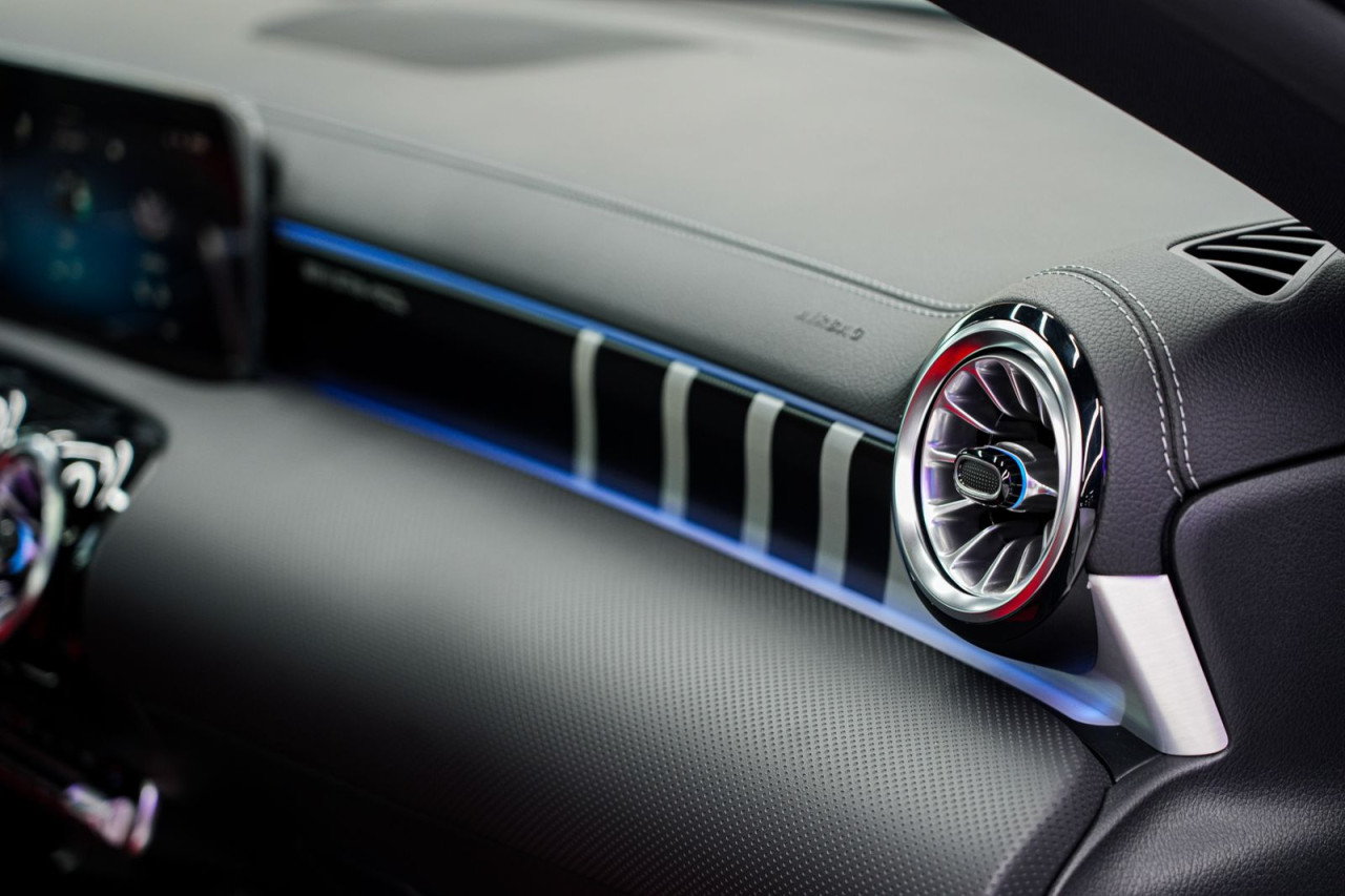 Mercedes Benz CLA - Image 6