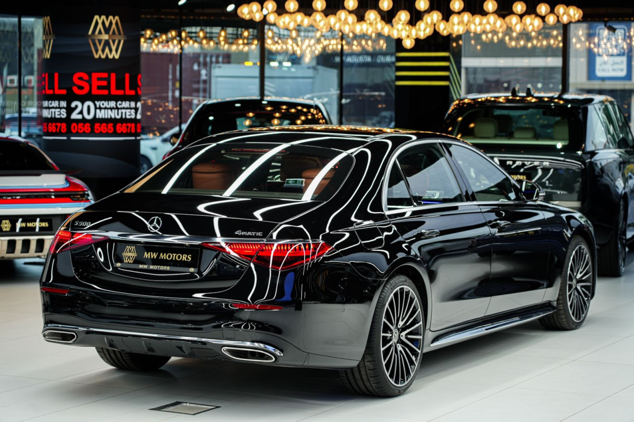 Mercedes Benz S-Class - Image 4
