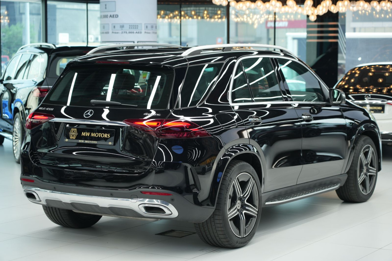 Mercedes Benz GLE SUV - Image 2