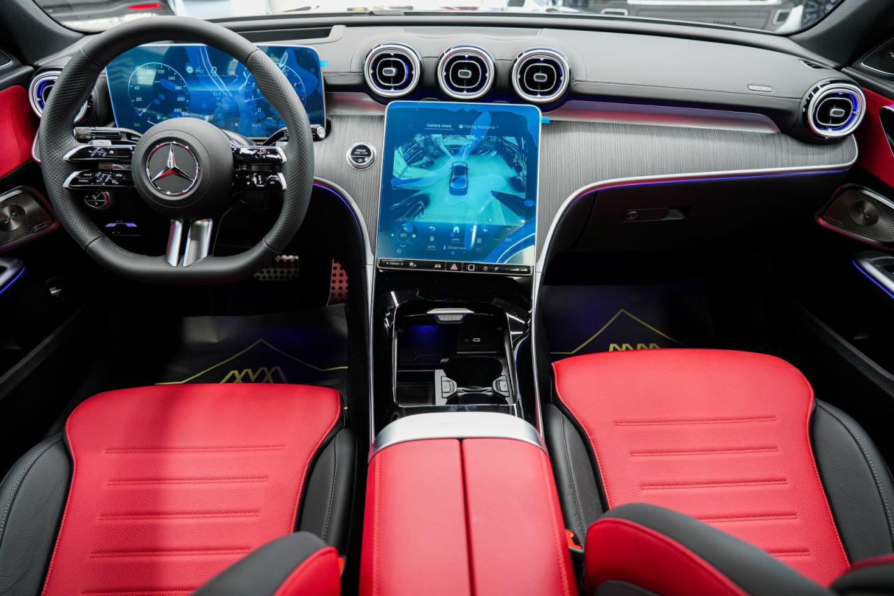 Mercedes Benz C-Class - Image 5