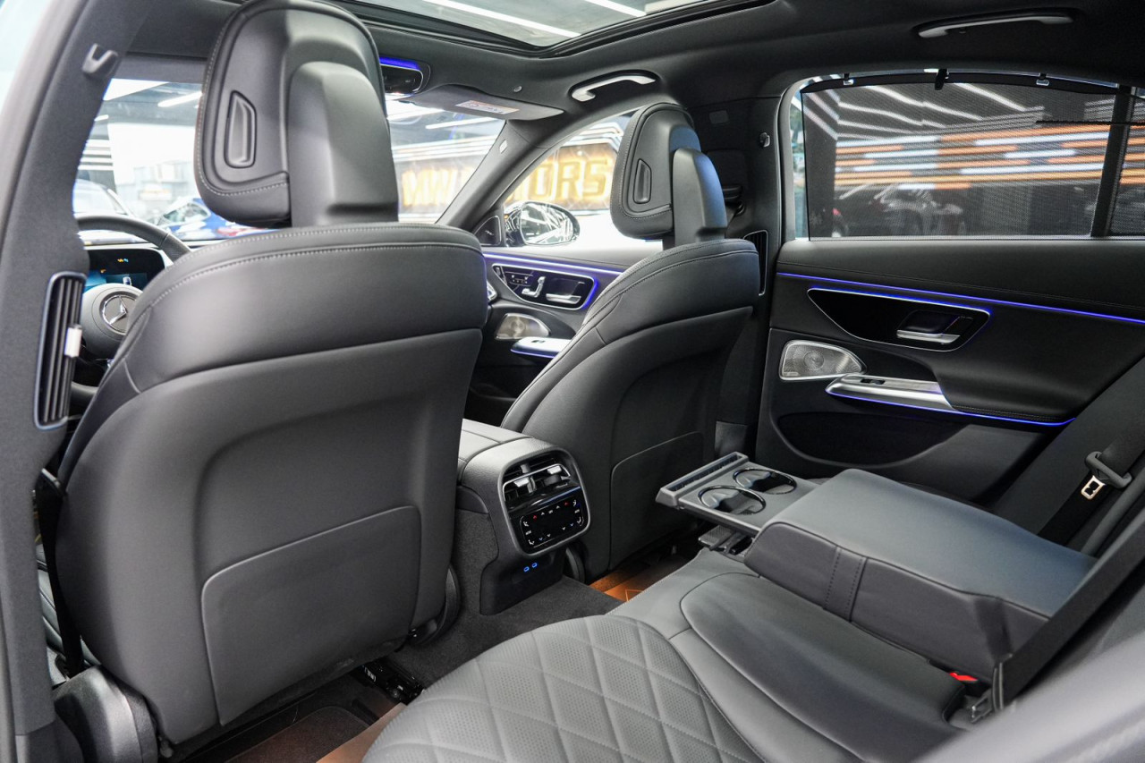 Mercedes Benz E-Class - Image 9