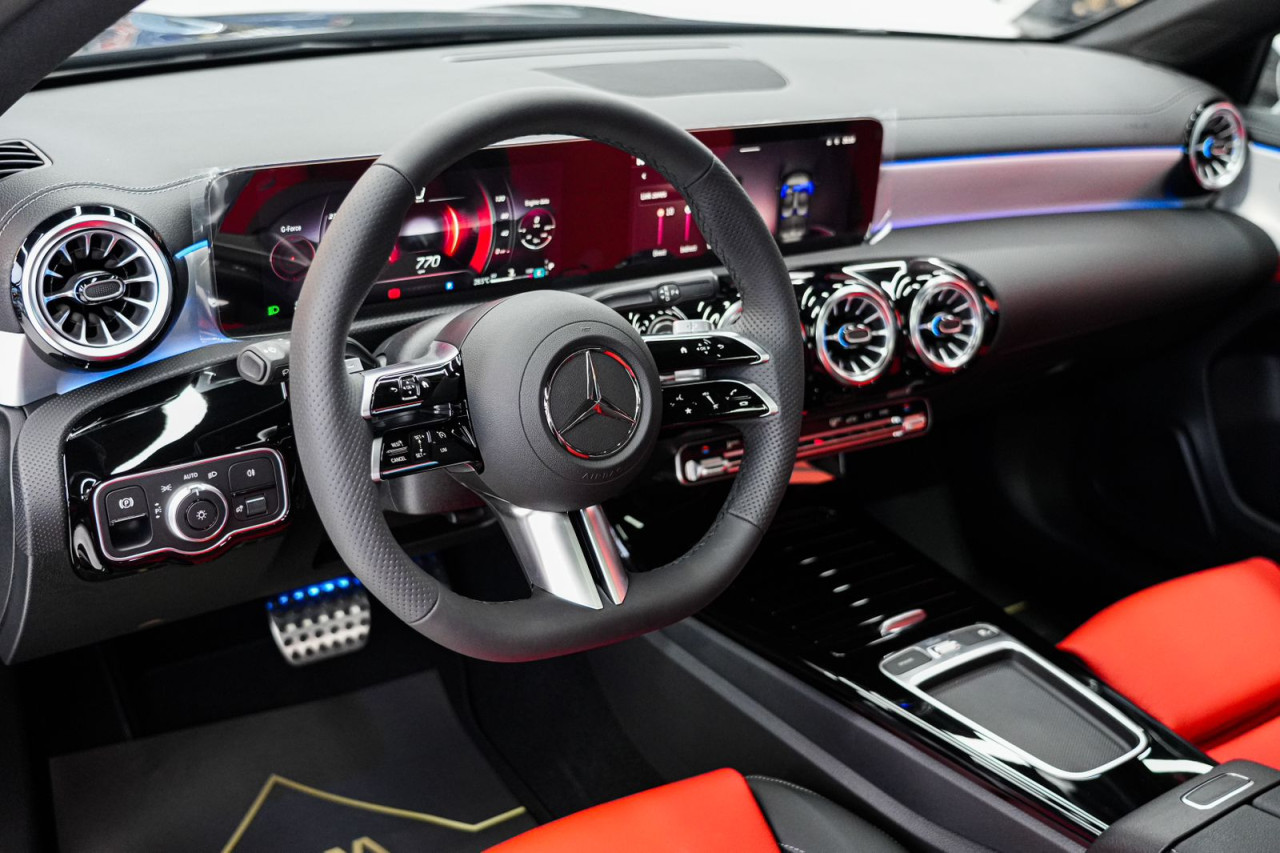 Mercedes Benz A-Class - Image 6