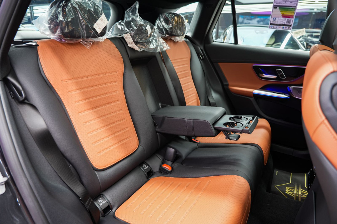 Mercedes Benz GLC - Image 9