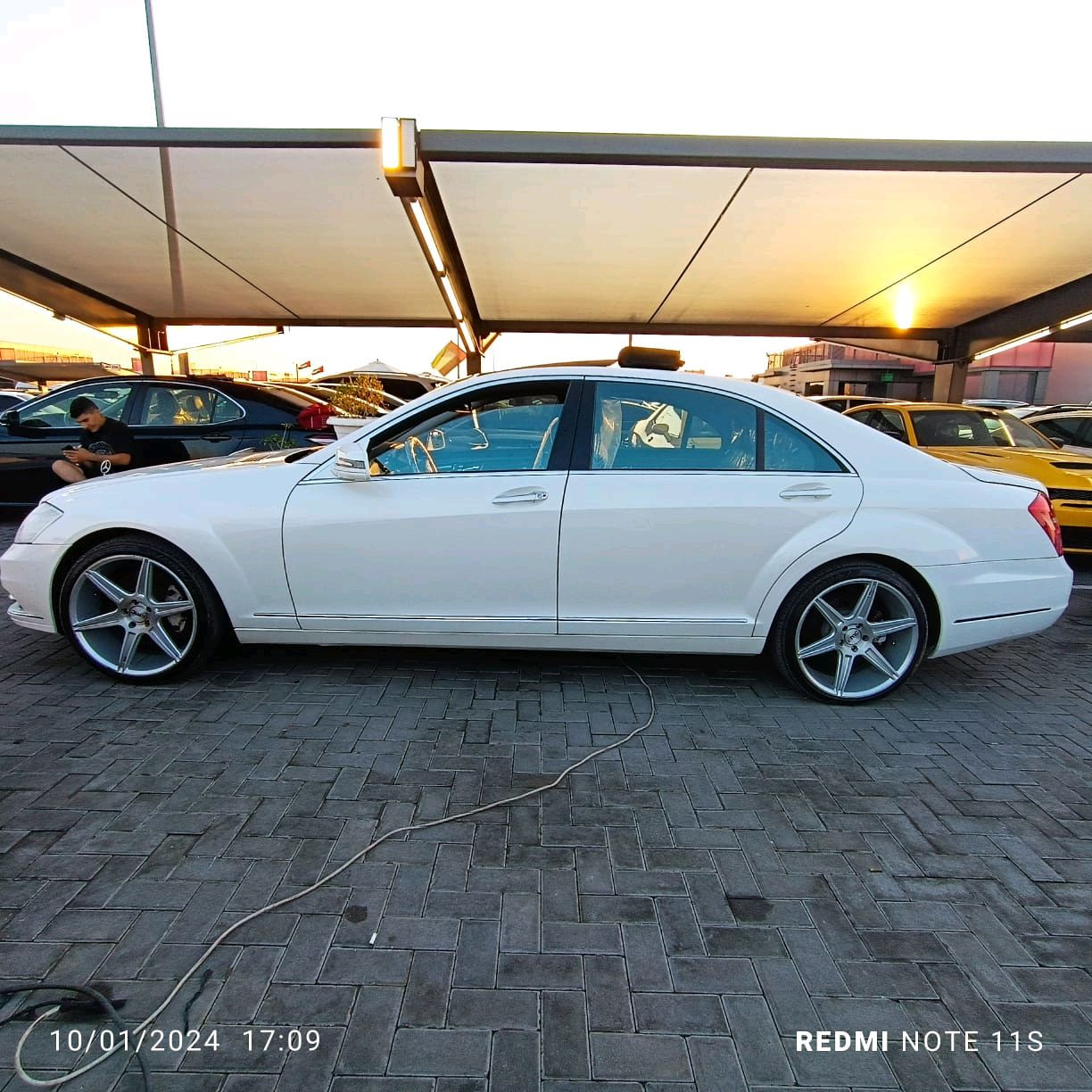 Mercedes Benz C-Class - Image 8