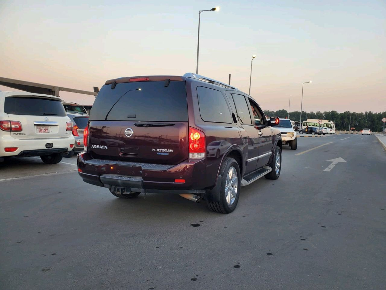 Nissan Armada - Image 3