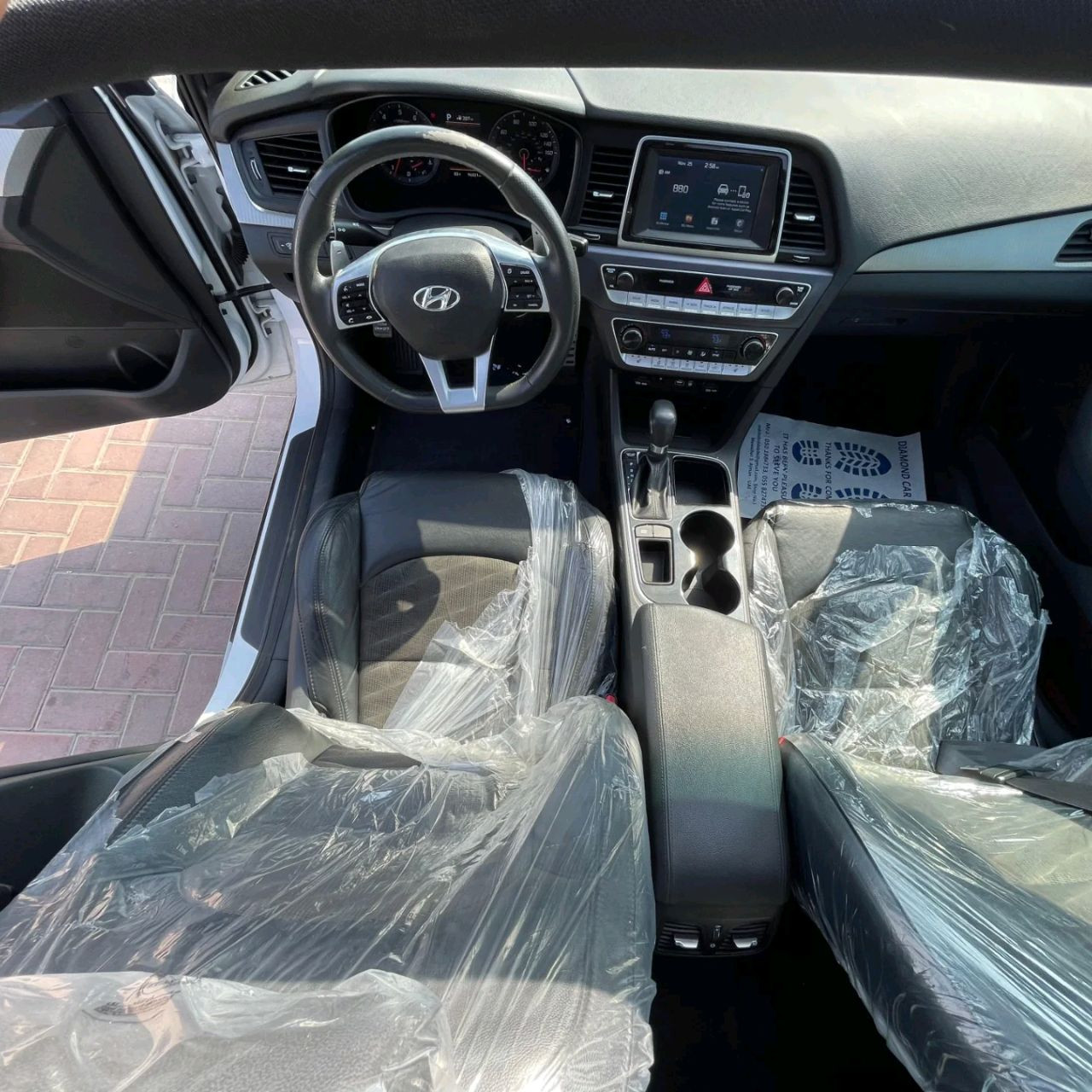 Hyundai Sonata - Image 5