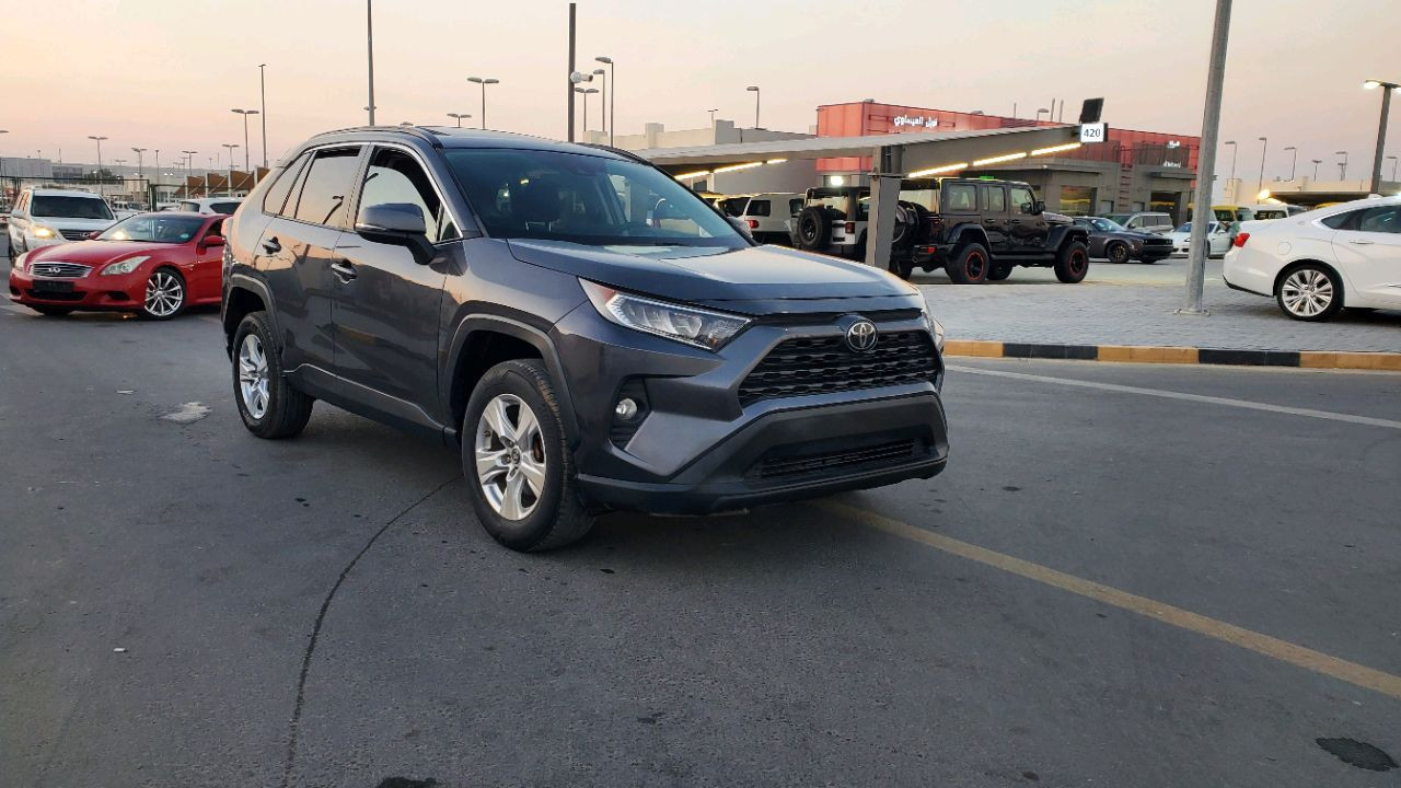 Toyota Rav 4 - Image 11