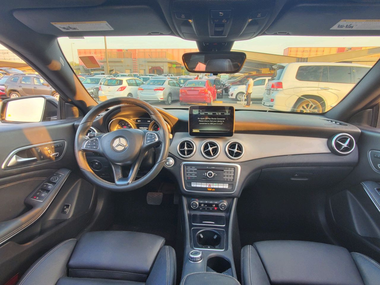 Mercedes Benz GLA - Image 11