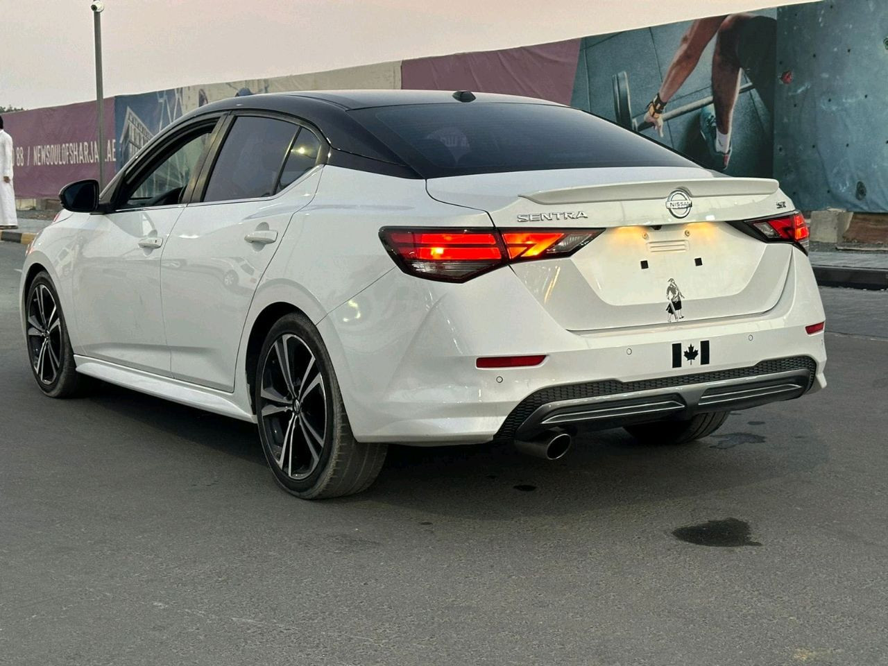 Nissan Sentra - Image 9
