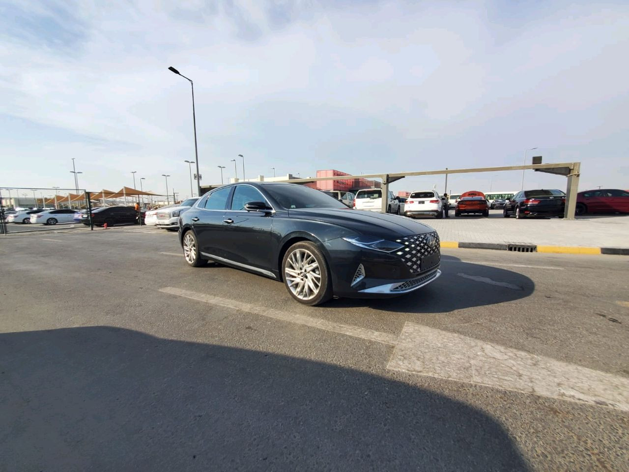 Hyundai Azera - Image 7