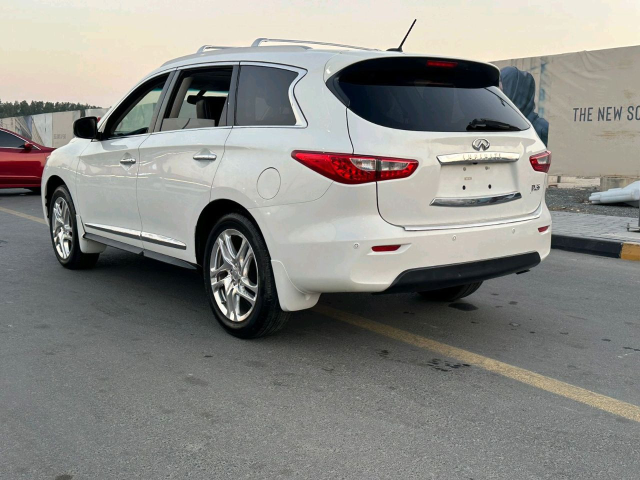 Infiniti JX-Series - Image 7