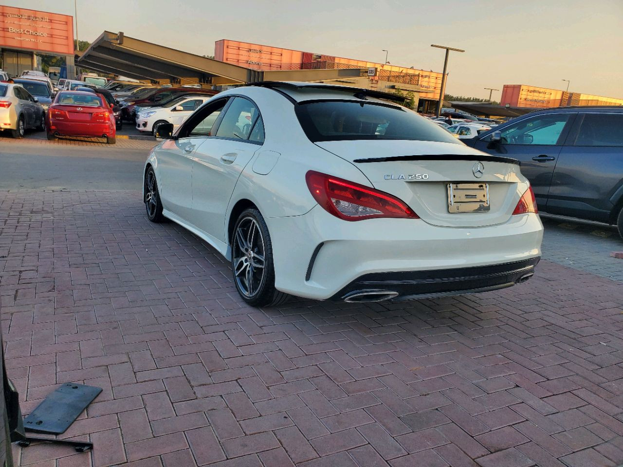 Mercedes Benz GLA - Image 6