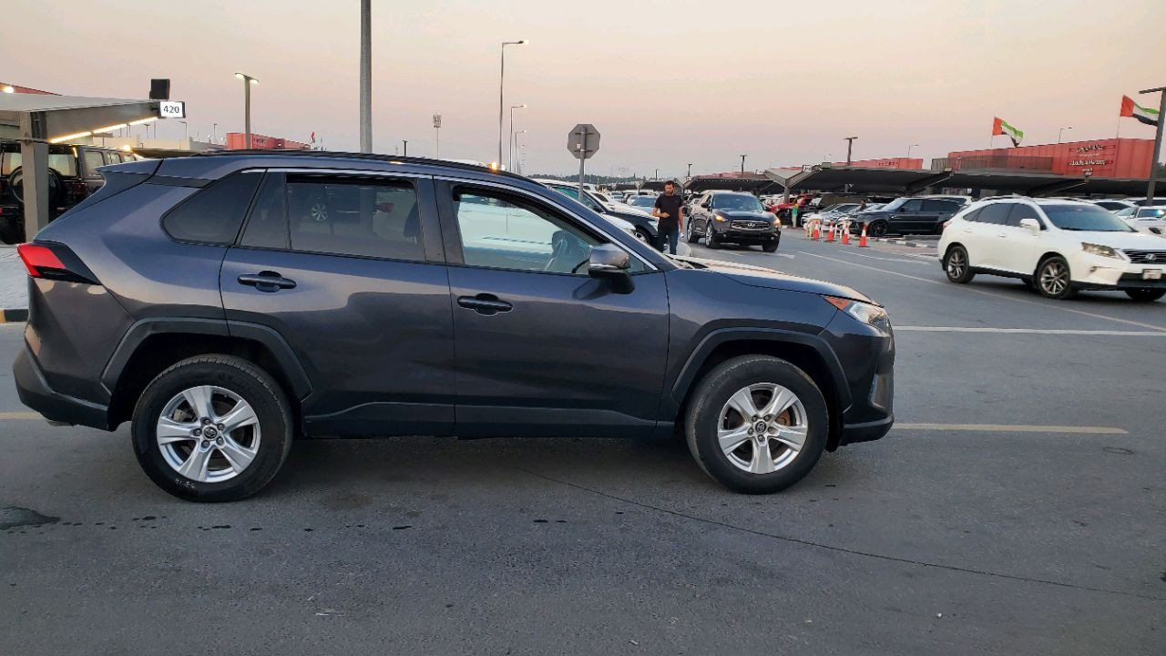 Toyota Rav 4 - Image 14
