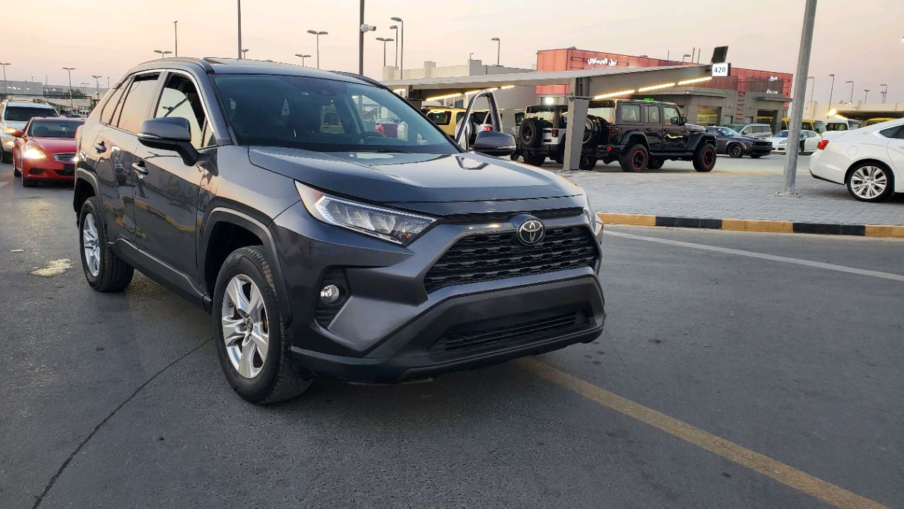 Toyota Rav 4 - Image 9