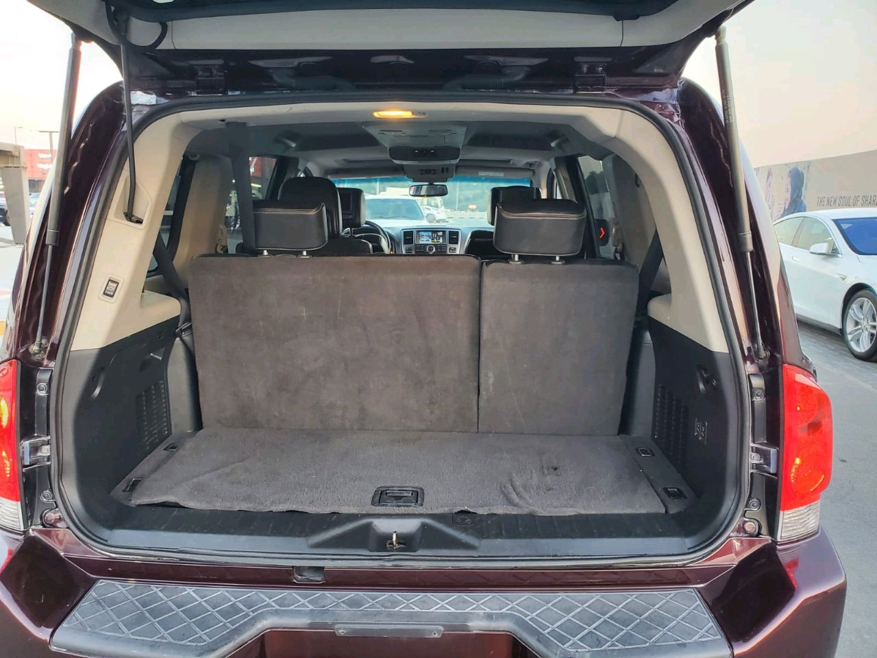 Nissan Armada - Image 4