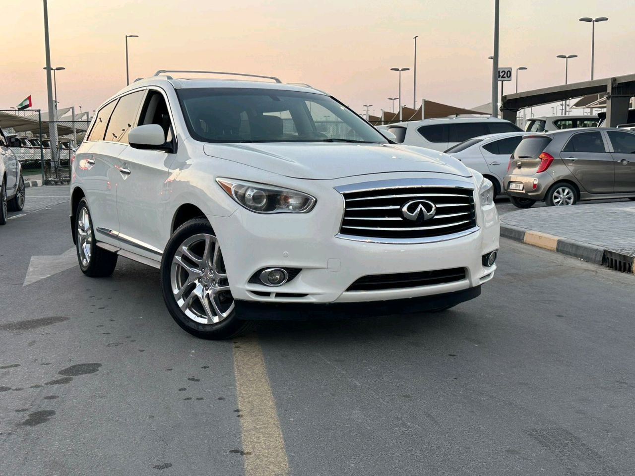 Infiniti JX-Series - Image 9