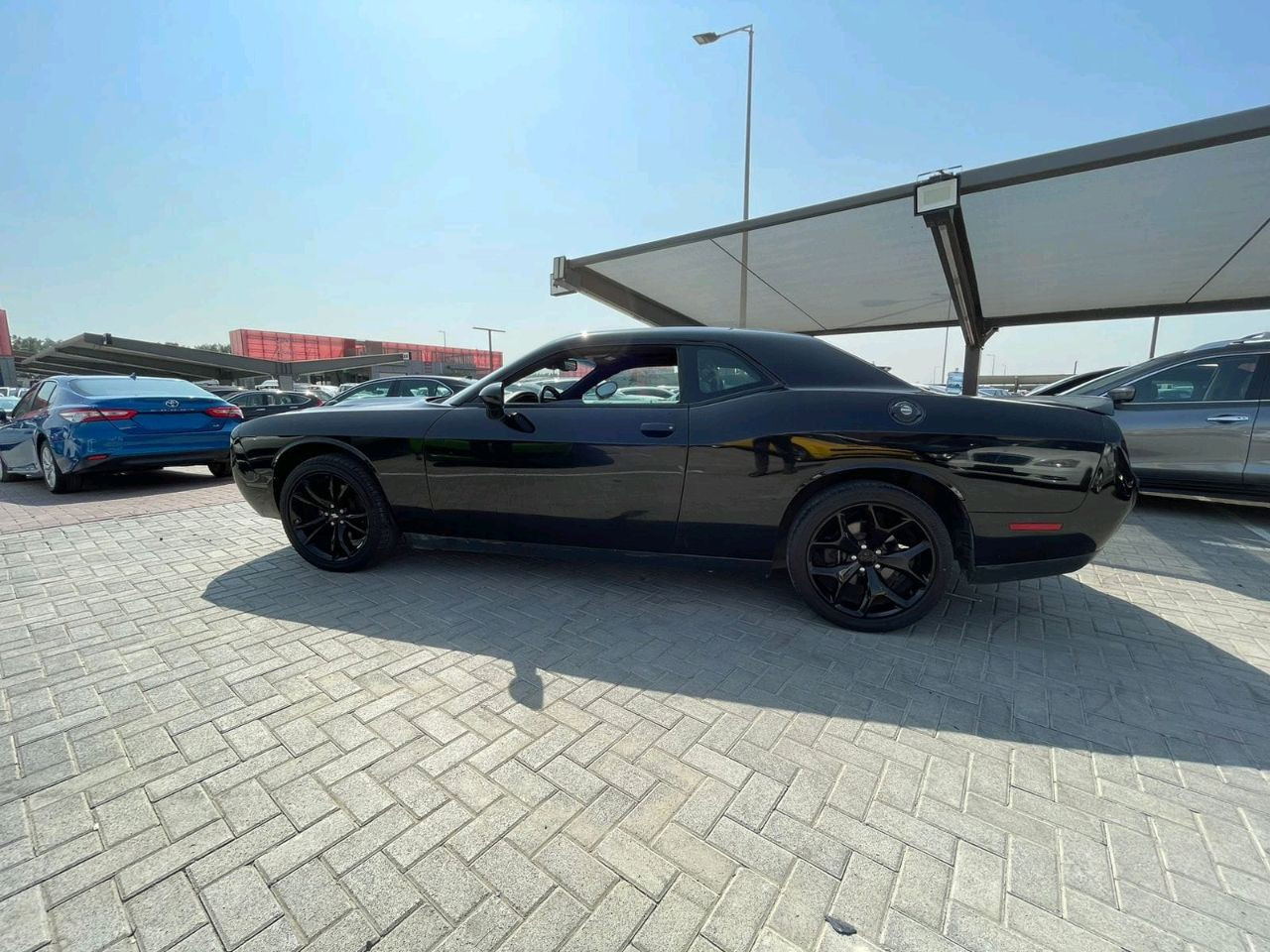 Dodge Challenger - Image 9