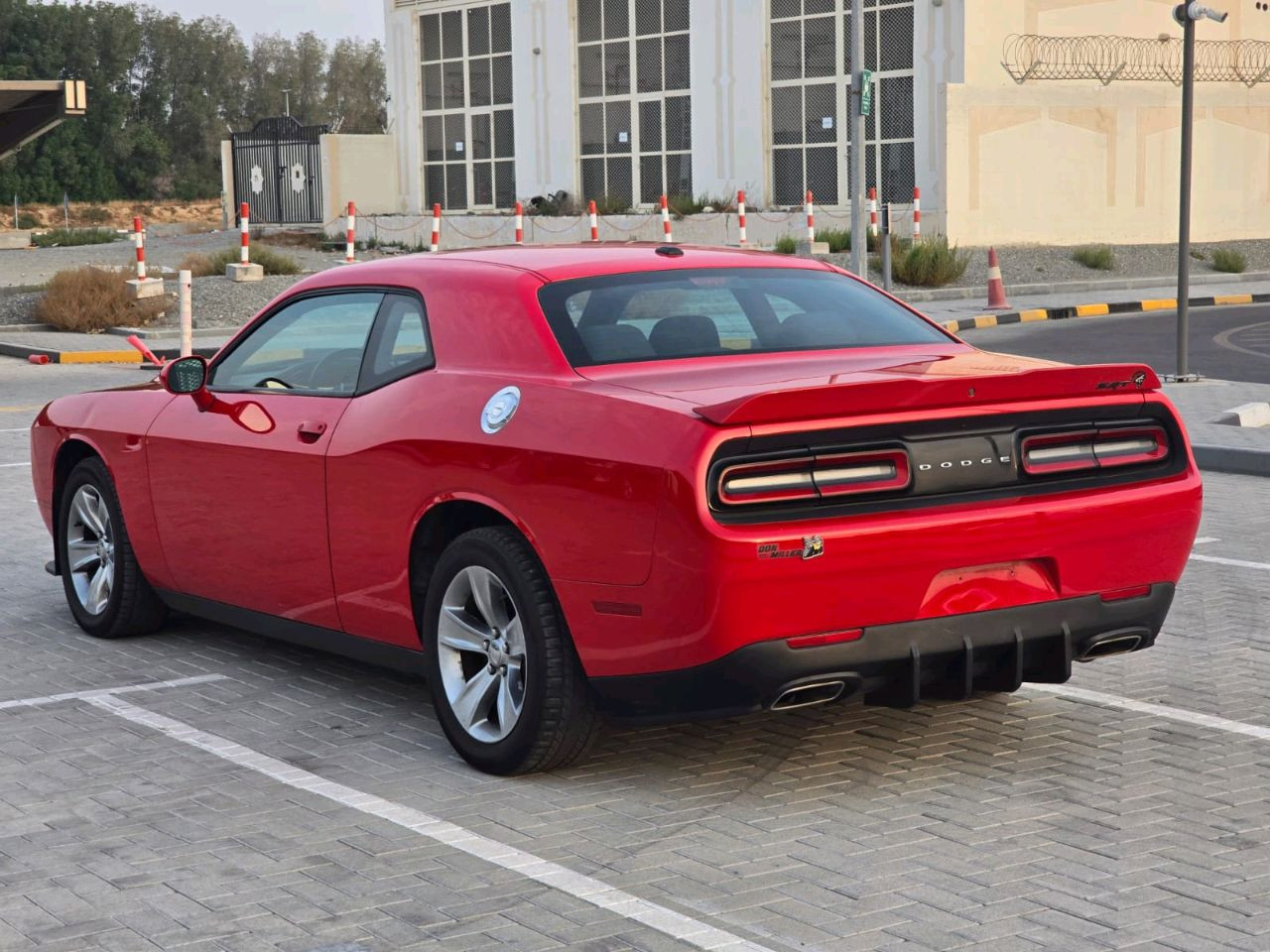 Dodge Challenger - Image 5