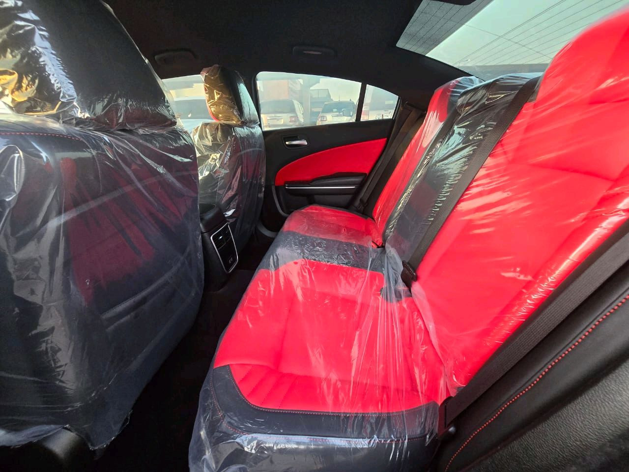 Dodge Charger - Image 11