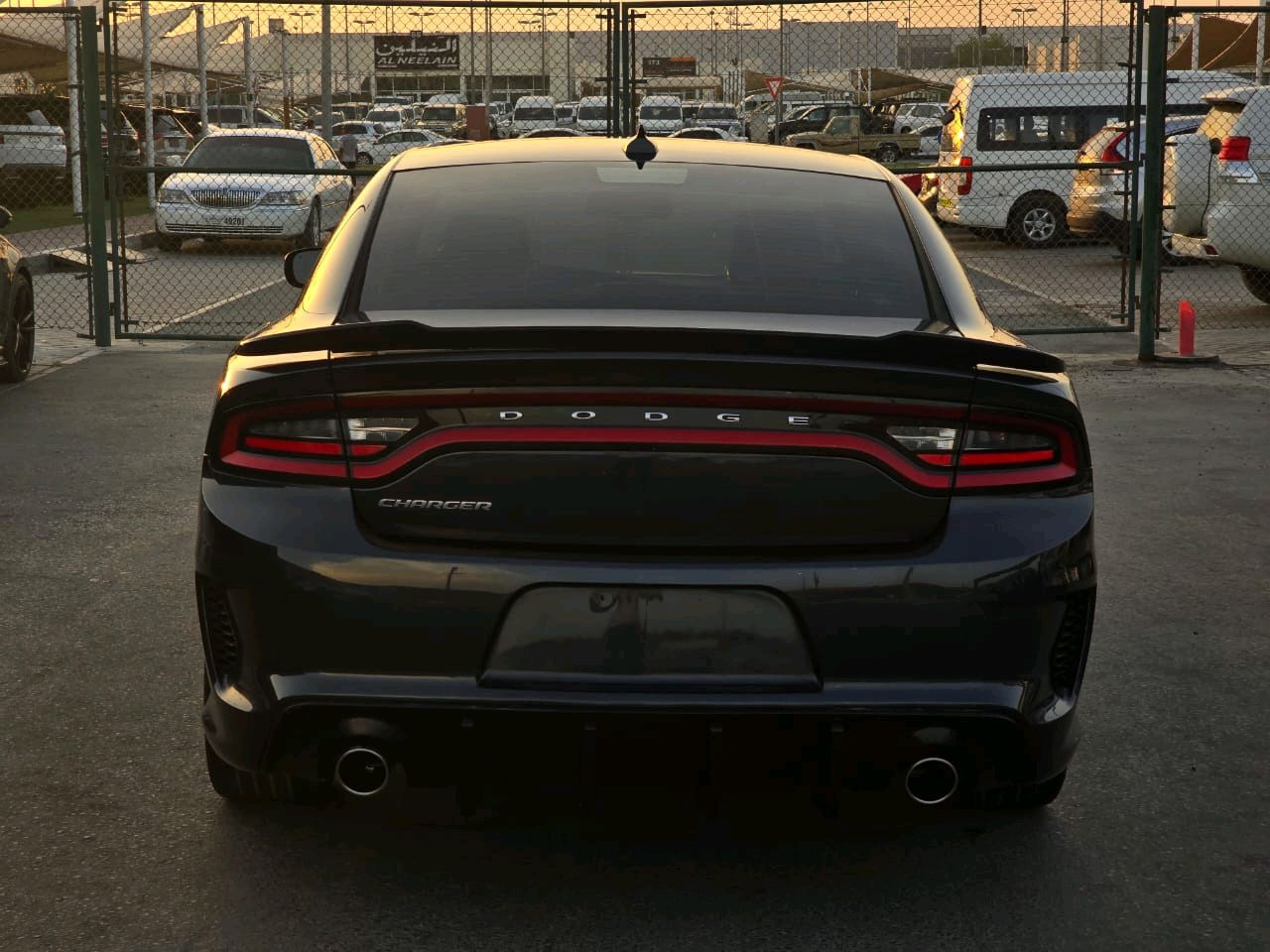 Dodge Charger - Image 4
