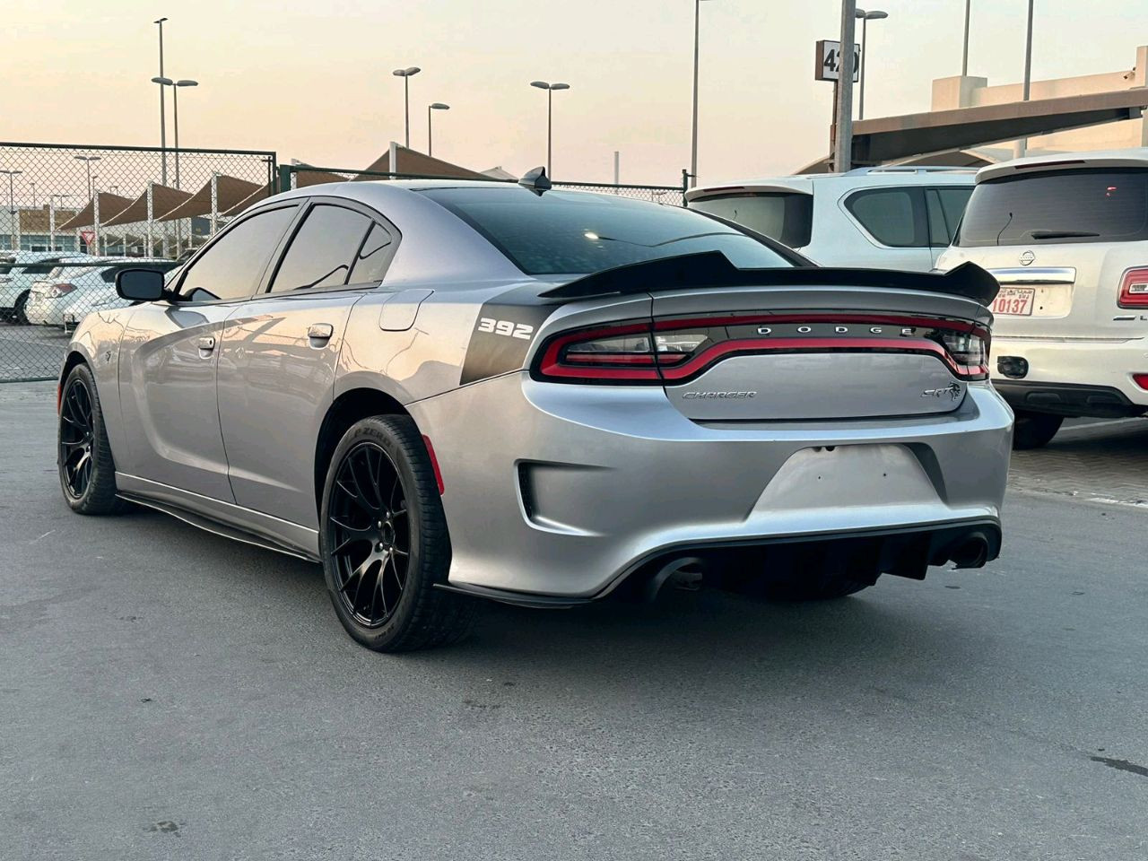 Dodge Charger - Image 10