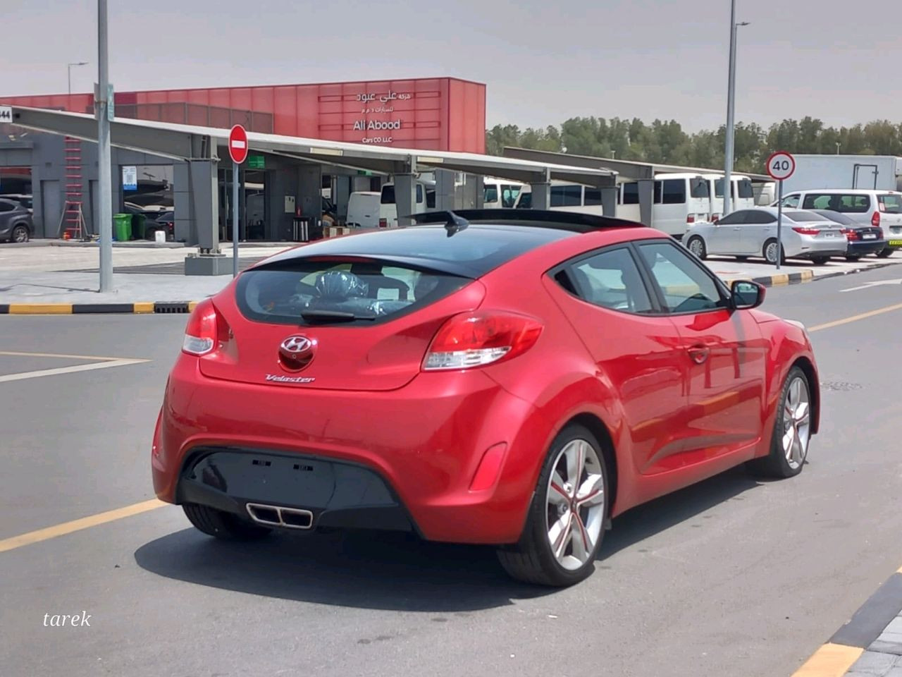 Hyundai Veloster - Image 13