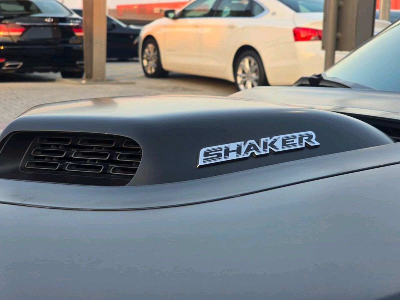 Dodge Challenger - Image 12