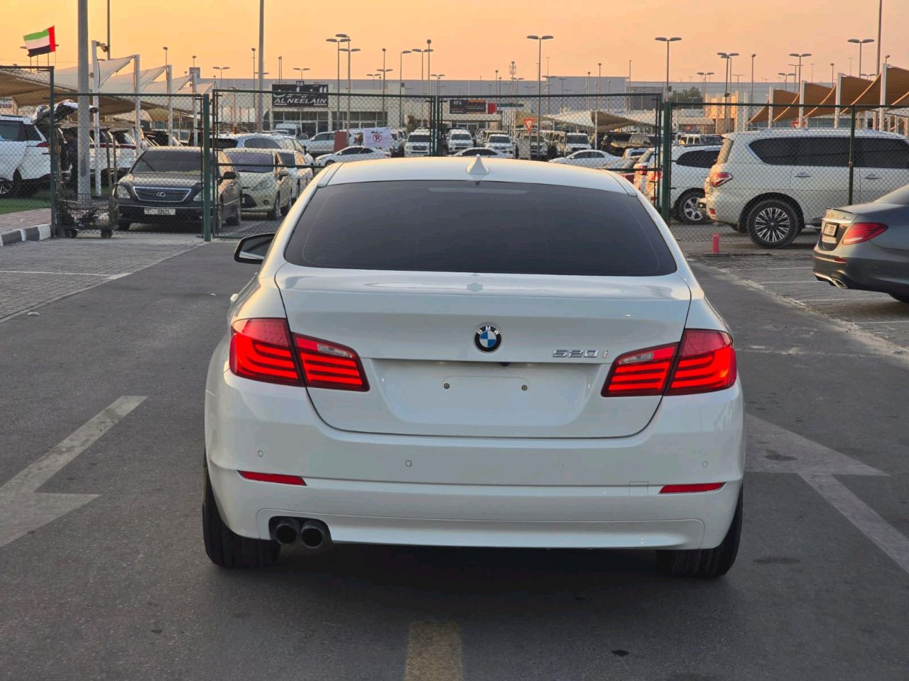 BMW 5-Series - Image 11