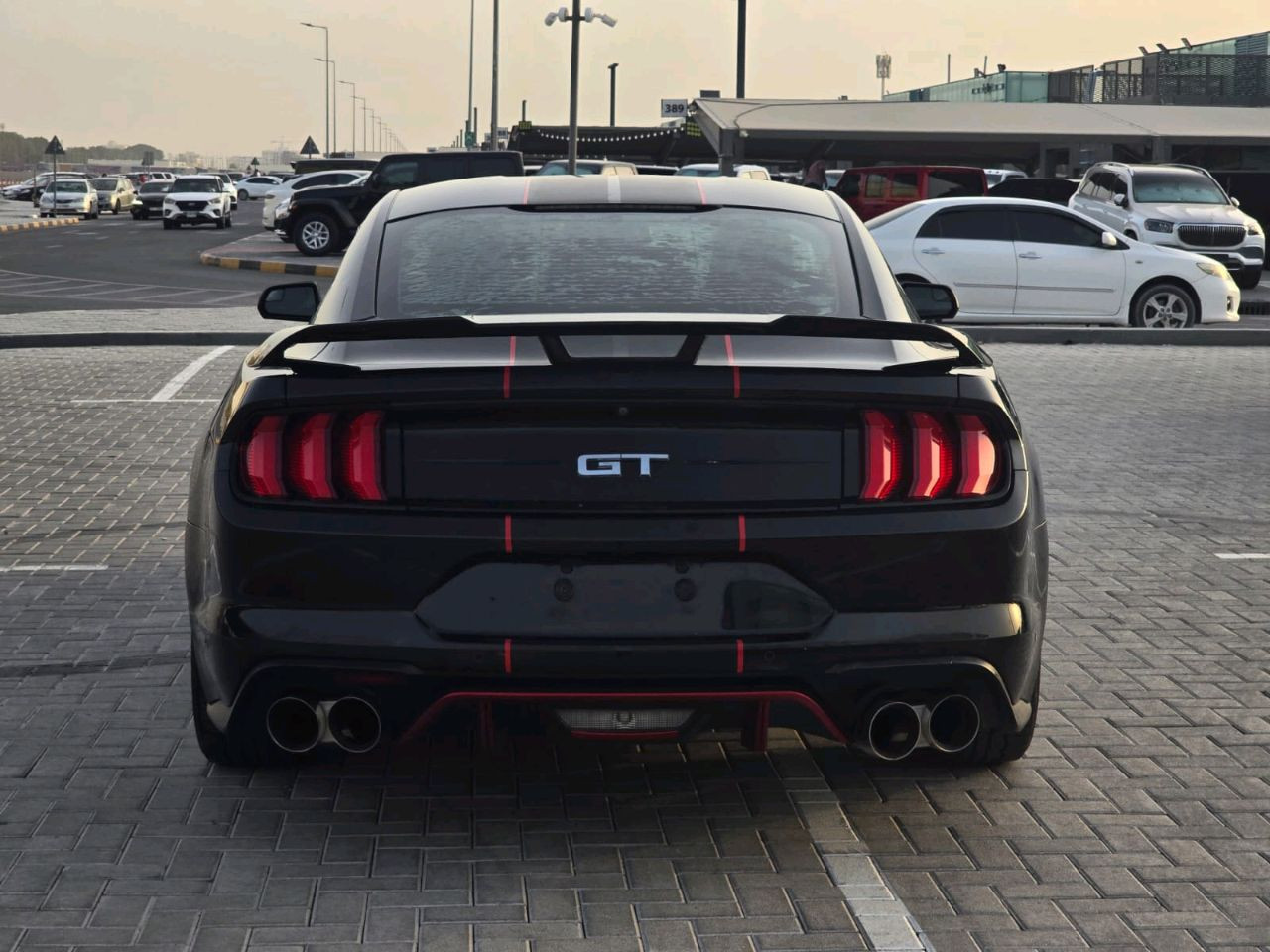 Ford Mustang - Image 7