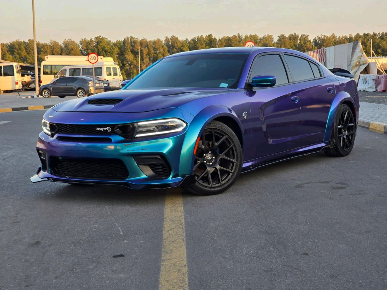 Dodge Charger - Image 9