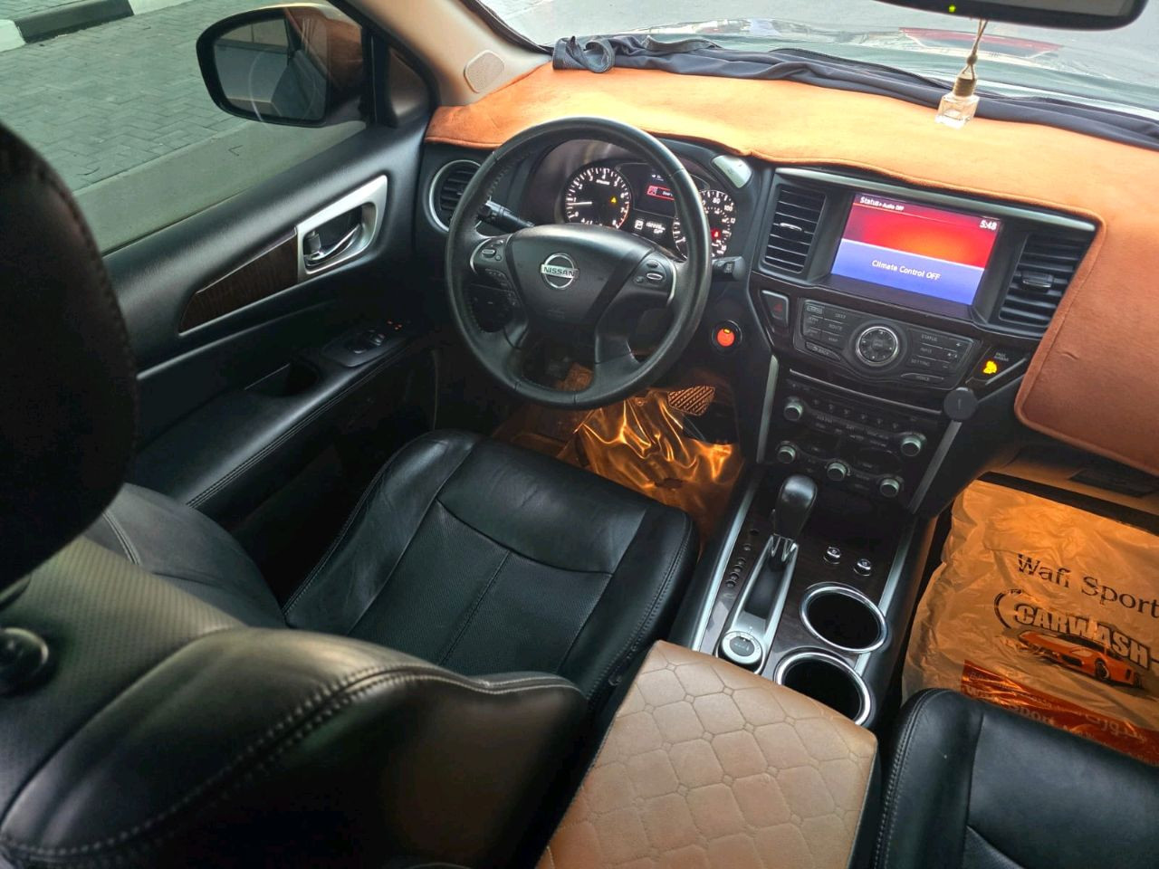 Nissan Pathfinder - Image 9