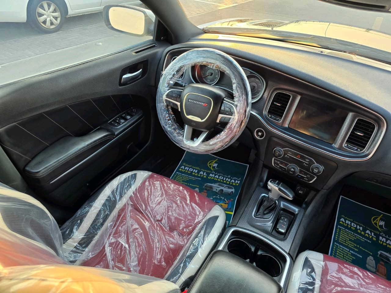 Dodge Charger - Image 6
