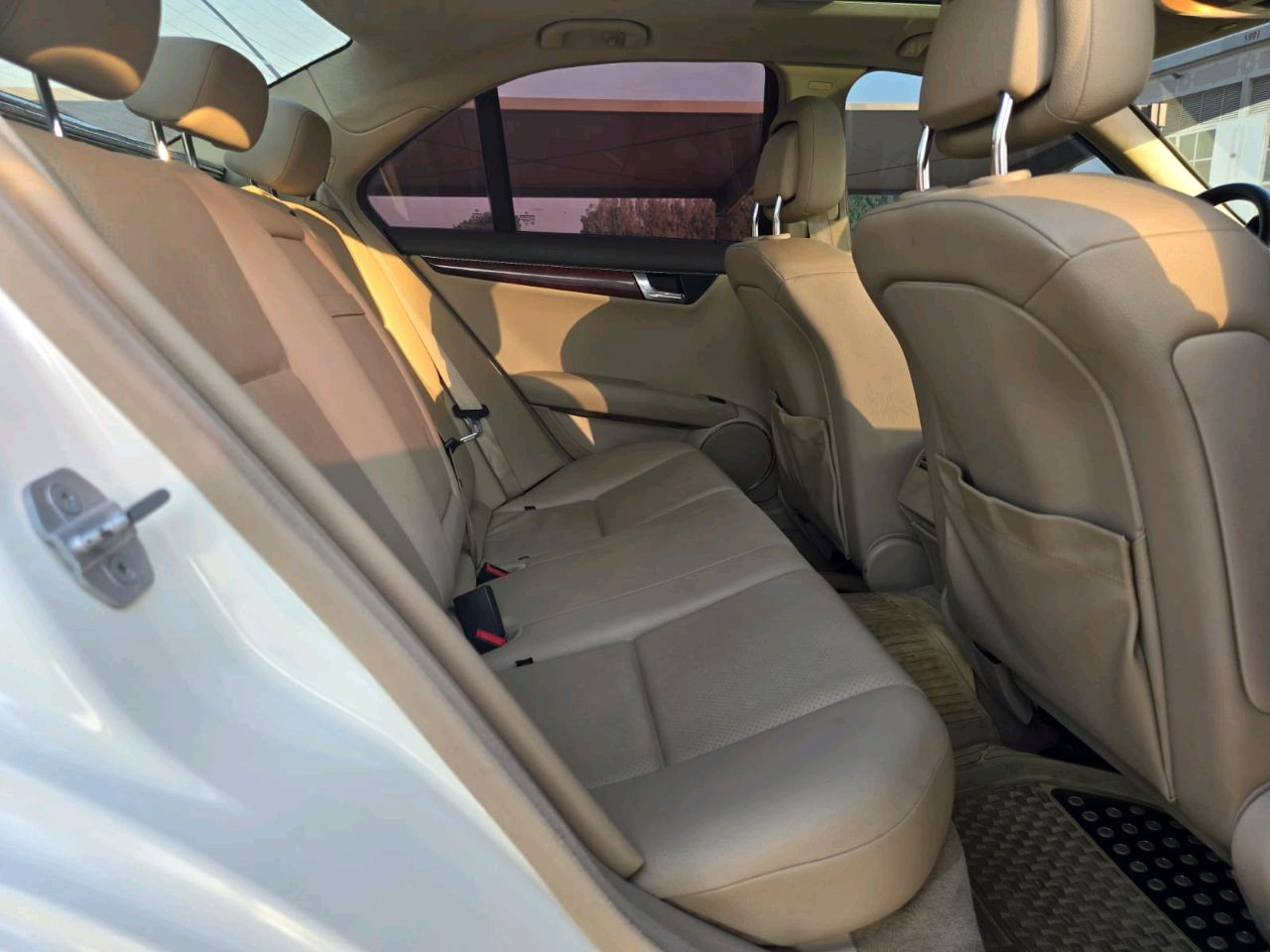 Mercedes Benz C-Class - Image 14