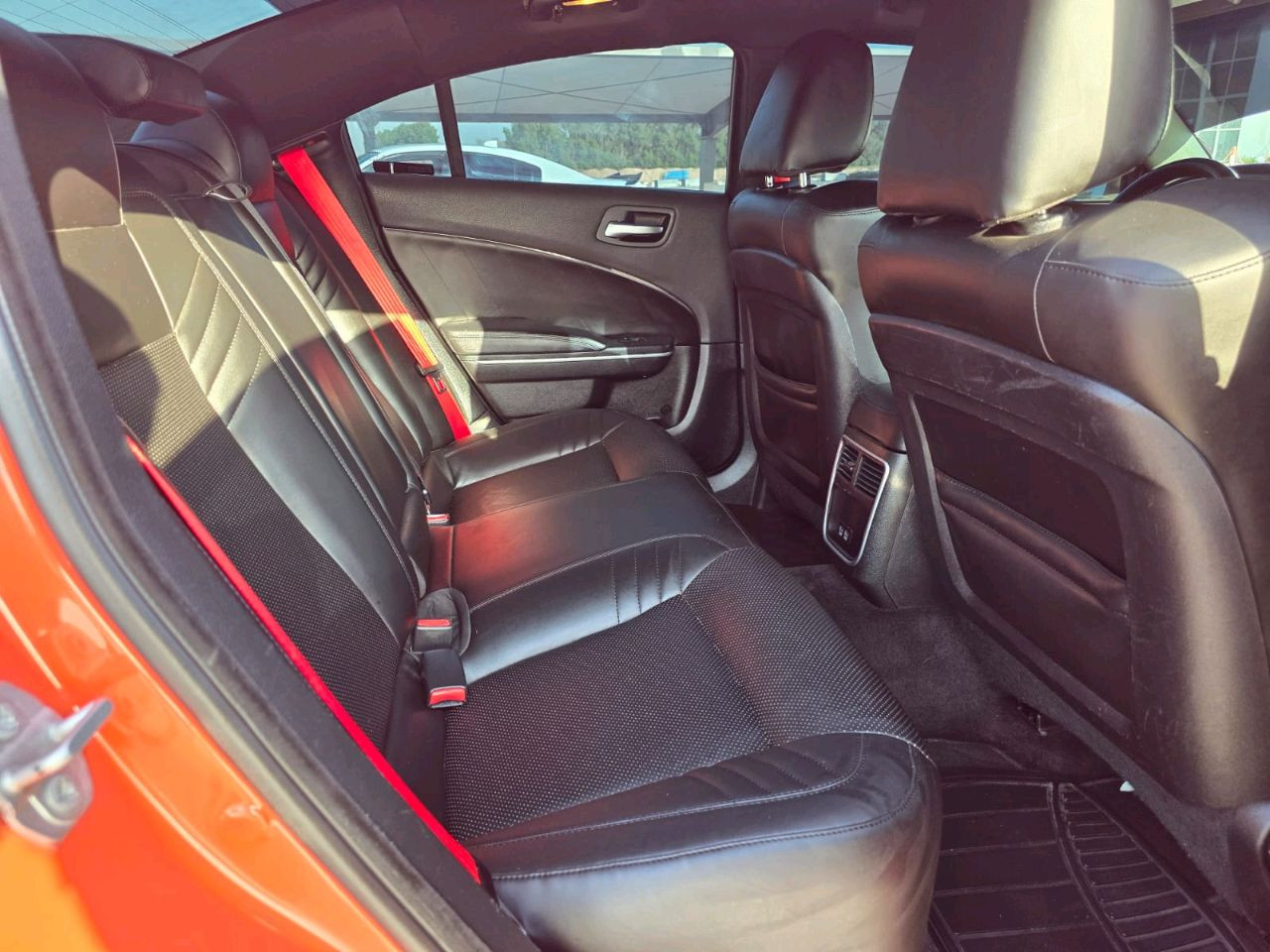 Dodge Charger - Image 11